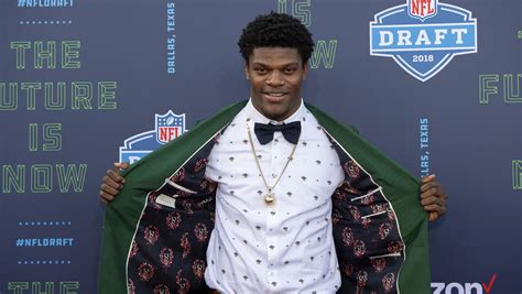 lamar jackson draft gucci|Lamar Jackson hits the NFL draft red carpet in all green suit.